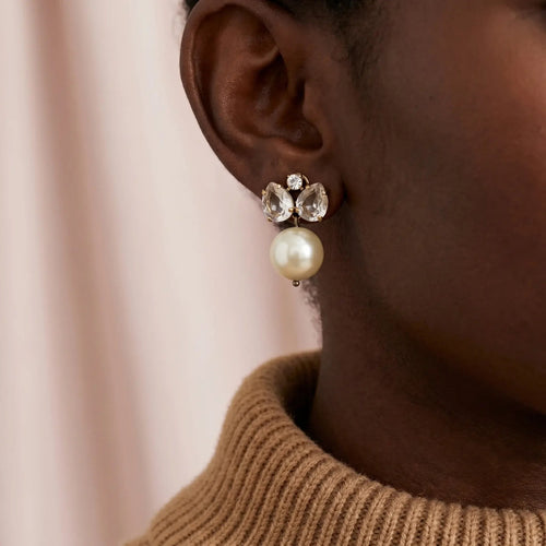 Bow pearl earrings lifestyle