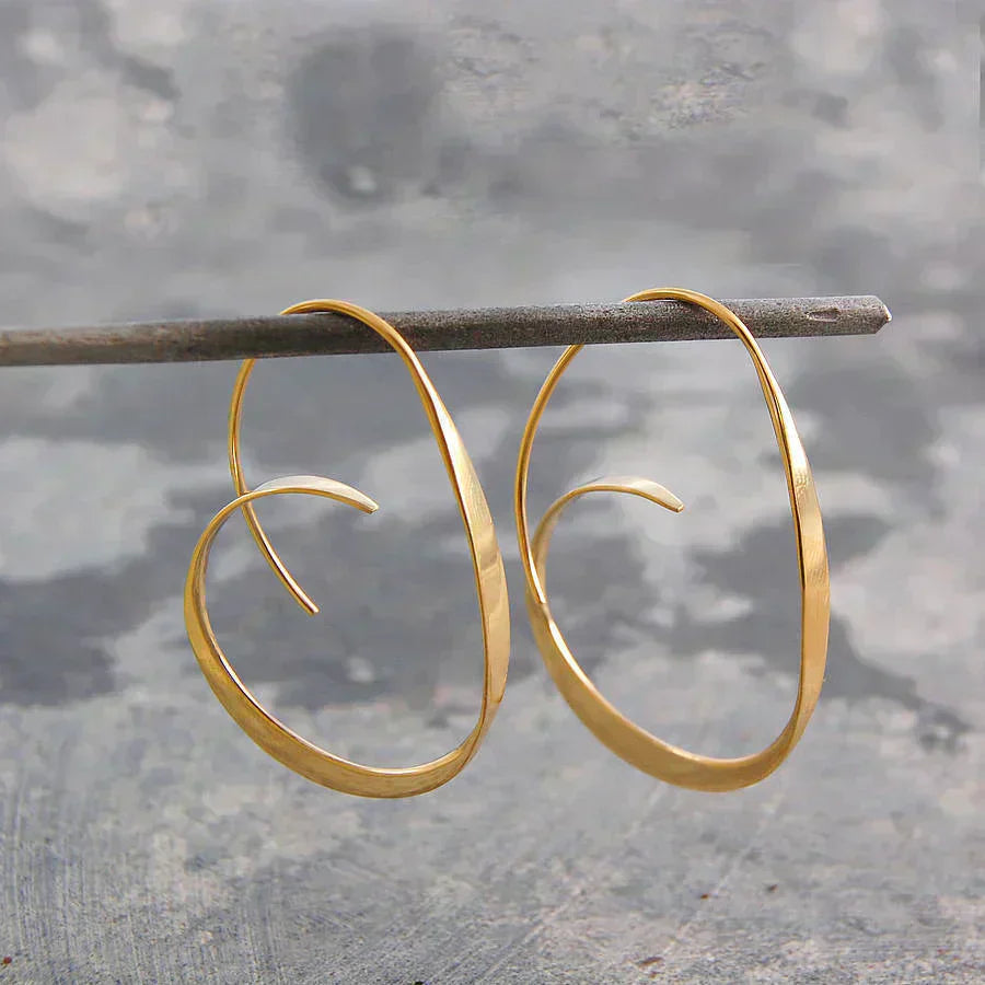 Spiral earrings gold product shot