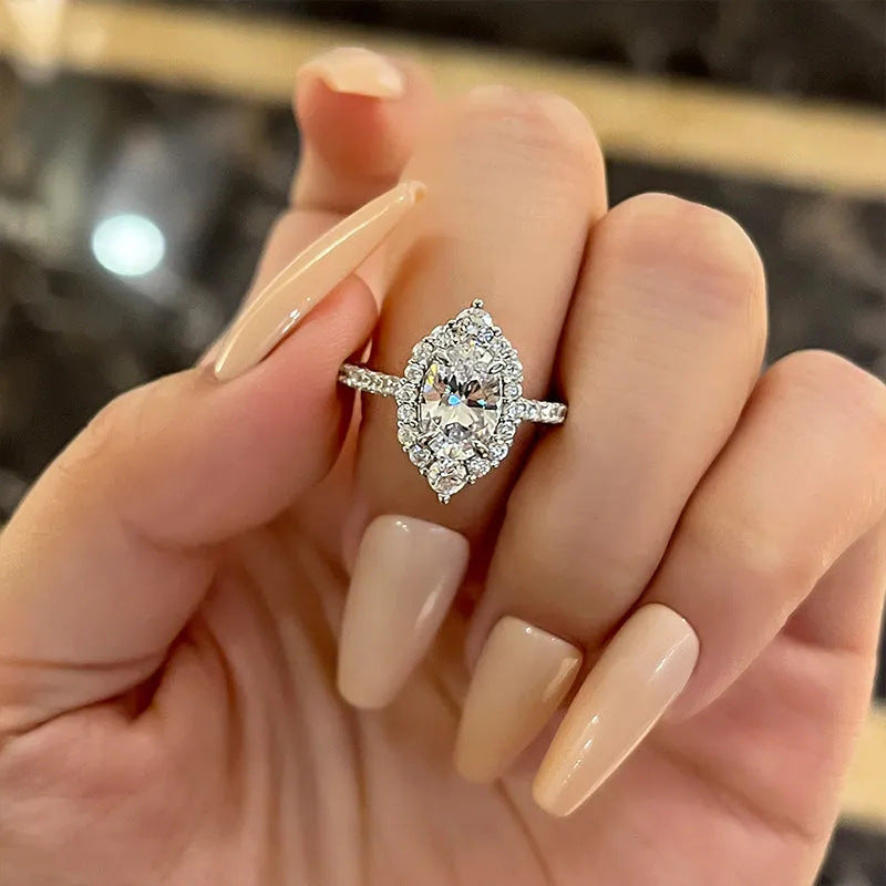 Elizabeth ring product shot