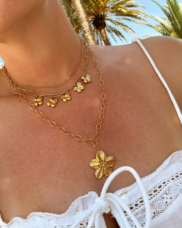 Chain Necklace with Flower Gold
