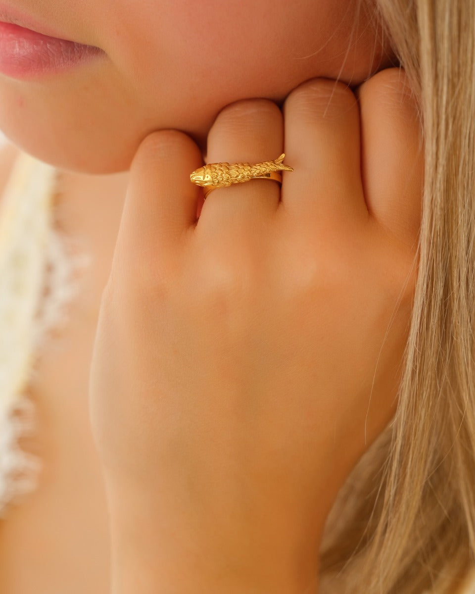 Fish Ring Gold